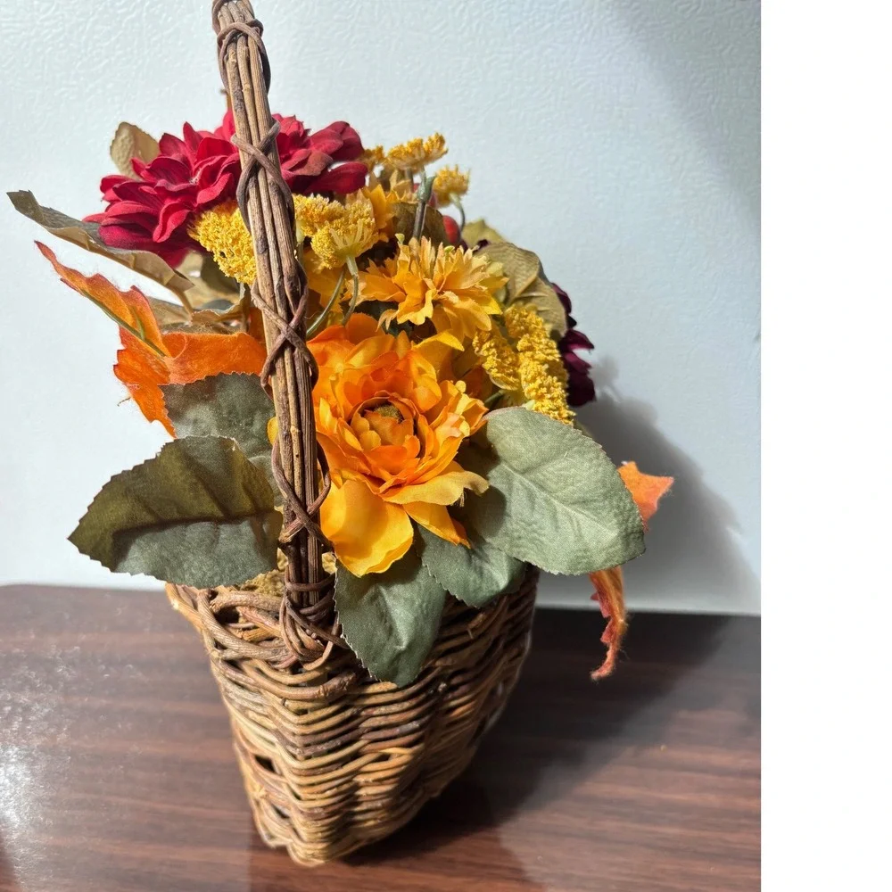 Autumn Silk Flower‎ Arrangement in Woven Wicker Basket Fall Wall Hanging